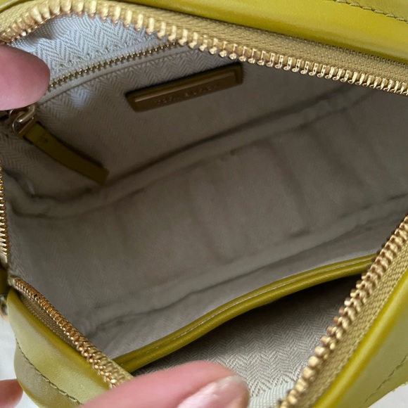 New Tory Burch KIRA CROCHET SMAL.
CAMERA BAG - Picture 7 of 11